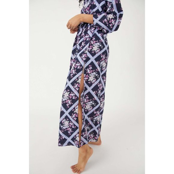 🎉LAST CHANCE🎉 NWT Free People I'm The One Robe / Midnight Combo - Picture 4 of 7